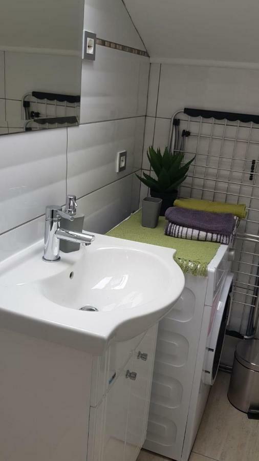 Apartmani Sanja Zaton  Zewnętrze zdjęcie