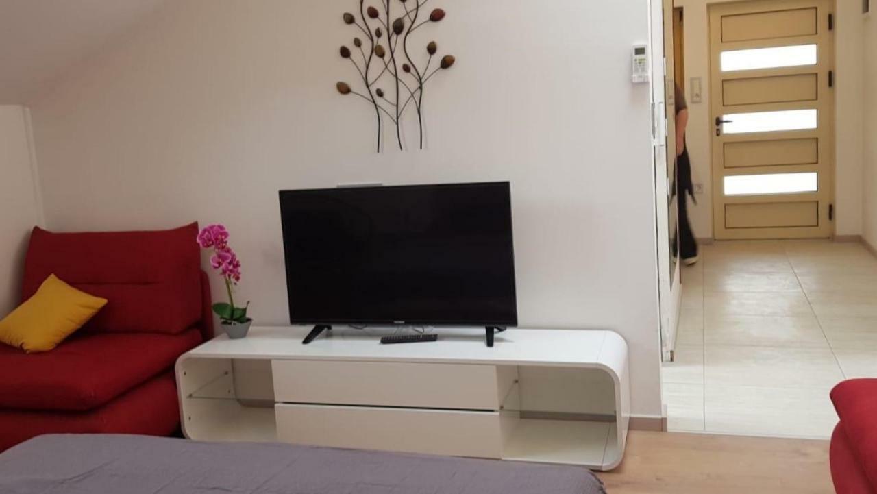 Apartmani Sanja Zaton  Zewnętrze zdjęcie