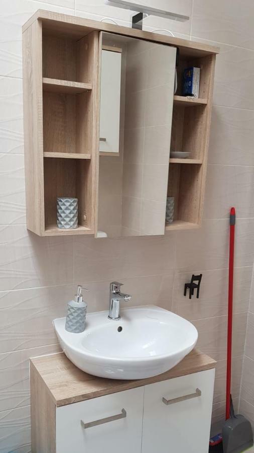 Apartmani Sanja Zaton  Zewnętrze zdjęcie