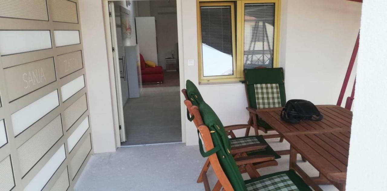 Apartmani Sanja Zaton  Zewnętrze zdjęcie